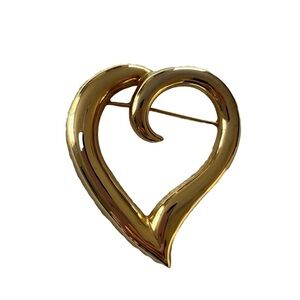 Unsigned Vintage Gold Tone Modernist Heart Brooch Fluid